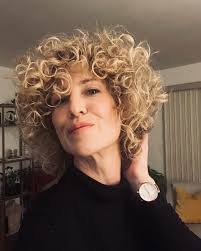 Carrie Stotts's Instagram, Twitter & Facebook