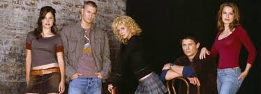 Elle raconte l'histoire mouvementée de lucas et nathan. Les Freres Scott Oth Citations De Film Et De Series
