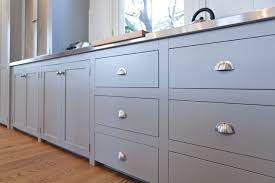 Our face frames are completely built to your specifications, with each opening measured with calipers. Armadale Shaker Style Face Framed Klassisch Kuche Melbourne Von Steding Interiors Joinery Houzz