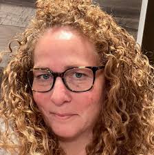 I want/need a ring finger tattoo. My name is Wendy, married Peter, had 2  kids(our last names is Boyes, so we have the lost boys). Married 30 years  in 2025, and arthritis