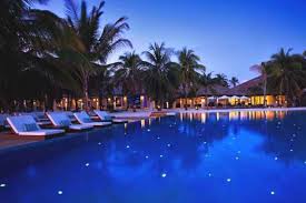 Hotel Vessaru In The Maldives Holiday Resort Maldives Luxury Resorts Maldives Resort