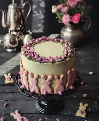 Einfach zuzubereiten und zum beispiel ein tolles zmittag: Ostern Meets Orient Orientalische Ostertorte Mit Rosen Billys Tanzcafe