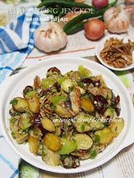 Hai semua,kali ini saya masak sambal balado jengkol pakai tempe dan ikan teri. Teri Terong Jengkol Sambal Hijau Resep Makanan Resep Masakan Makan Siang