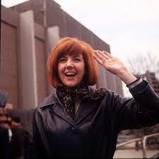Cilla Black Pictured In 1964 Cilla Black Hair Styles Simply Hairstyles