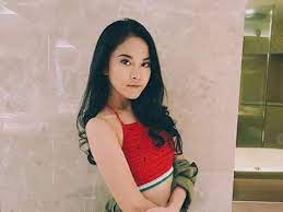 Sering tampil seksi, ini 4 foto gabriella larasati dengan pakaian tertutup. 4 Hal Kembali Diperiksanya Gabriella Larasati Terkait Kasus Video Syur News Liputan6 Com