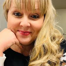 Are there trolls close to Miami and how can they be accessed?