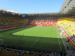 224,789 likes · 5,795 talking about this · 8,443 were here. Stadion Dresden Dresde Alemania Capacidad 32 066 Espectadores Equipos Locales Dynamo Dresden Y Dresden Monarchs La Football Stadiums Stadium Soccer Field