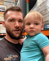 Kurt Brower's Instagram, Twitter & Facebook