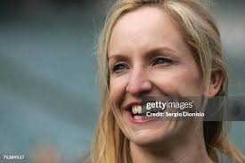 36 Photos & High Res Pictures