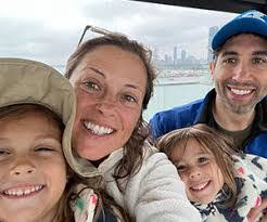 Lisa Ebeling's Instagram, Twitter & Facebook