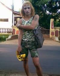 Mungkin anda bisa mencoba untuk mencari beberapa kolekasi terbaru dari gambar lucu, kocak, dan konyol. Kumpulan Gambar Lucu Banci Paling Kocak Dan Lebay Gokil Tentang Make Up Lucu Gambar Lucu Gambar Orang