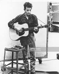 Https Media Gettyimages Com Photos Bob Dylan Recording In The Studio With His Acoustic Guitar And An Of Picture Id74 Bob Dylan Poster Bob Dylan Folk Musician