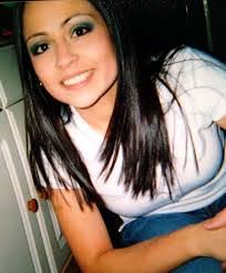 Leticia Arce's Instagram, Twitter & Facebook