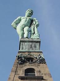 Zwei urkunden, die den namen der stadt (chassalla, chassella) zum ersten mal nennen. Kassel Travel Guide At Wikivoyage