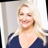 60+ perfiles de «Athena»