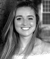 Abigail Helms's Instagram, Twitter & Facebook