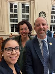 Bolivar Mayor's Leadership Shines in Community