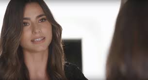 Η ηλιάνα παπαγεωργίου (πάτρα, 5 φεβρουαρίου 1988) είναι ελληνίδα μοντέλο, βραβευμένη ως σταρ ελλάς του 2011. Gntm Binteo Fwtia Me Thn Papagewrgioy Exei Kanei Plastikes Video Nea Selida