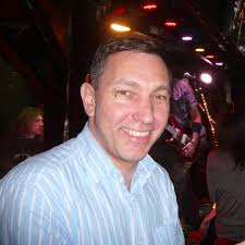 Benoit DURAND, 67 ans (ISSY LES MOULINEAUX, PARIS)