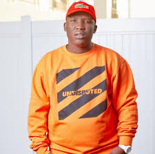 Busta 929 and jazziq drops a new track titled ezizweni featuring focalistic and. Busta 929 Mfanathupa Facebook