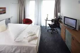 Hilton garden inn stuttgart neckar park. Hilton Garden Inn Stuttgart Neckarpark Hotel Stuttgart Overview