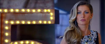 Black friday kicks off disney's 25 days of christmas campaign, and we just love what the disney channel and disney junior have planned. How Chanel Trounces Other Industry Brands On Youtube Digiday