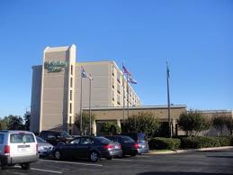 Located In Southwest Houston The 171 Room Holiday Inn Hotel Houston Southwest Offers Guests Comfortable And Convenien Houston Hotels Holiday Inn Texas Tourism