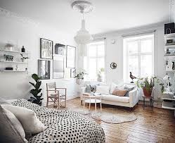 46 Mentions J Aime 1 Commentaires Astrid Gravity Home Gravityhomeblog Sur Instagram Studio Apartment Decorating Small Apartment Room Small Room Design