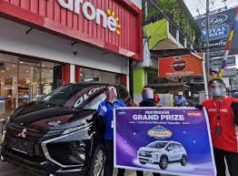 Pemenang undian 100jt dan paket umroh. Samsung Dan Erajaya Resmi Serahkan Grand Prize Ke Pemenang Undian Samsung Karnaval