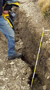 Another Ground Rupture Of The Mt Vettore Fault In The Apennine Mtns Of Italy Geology Earthquake And Tsunami Earth Science