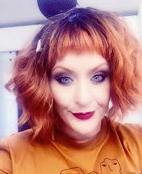 What color are my eyes? Blue, Grey, violet, sky blue, green, teal, clear….  It really depends