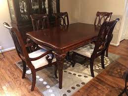 Used Dining Room Tables And Chairs Lovely Cherry Wood Dining Table Chairs Furnitur Ruang Makan Meja Makan Ruang Makan