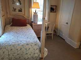 Here at ikea we offer a range of sofas, beds, mattresses, wardrobes, kitchen cabinets, dining tables, chairs and more. English Cottage Greensboro Harga Terkini 2021