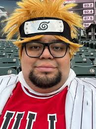 I work in marketing for Lids corporate headquarters in Indianapolis. We  have a LOT of Sox fans here. Today, one of our buyers and me were twinning  and representing the Southside! Always