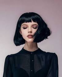 Some Women Accept A Above Mentioned Assessment About Bangs But Some Of Them Aloof Adulation Bangs They Are Black Bob Hairstyles Hair Styles Short Hair Styles