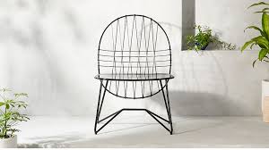 Spruce up your outdoor entertainment spacespruce up your outdoor entertainment space with a thin metal frame, our chairs are crafted to superior excellence that maintains a minimalistic yet durable structure. Wafer Black Metal Outdoor Chair Cb2 Metal Outdoor Chairs Lounge Chair Outdoor Modern Outdoor Lounge Chair