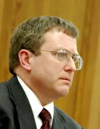 Bedford J&DR judge fights to keep judgeship