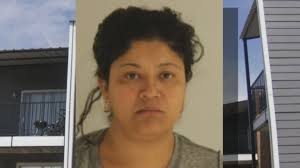 'Lady Frijoles' es acusada formalmente por asalto agravado con arma mortal  en Dallas