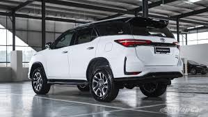 Karena kecerobohan pengemudi tersebut, empat orang mengalami luka serius. Toyota Fortuner Facelift 2021 Enjin 2 8l Baru Status Eev 500 Nm Harga Bermula Rm 167k Wapcar
