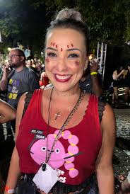 Ike +: A folia tomou conta da Santinha