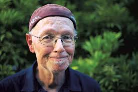 On the Beat: maari Drops 'Eyes Wide Shut,' and a Farewell Show for Pete  Sutherland