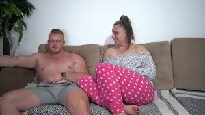 PAWG Step Sister Bet for Chores - I Bet I Can Make You Cum All Over My  Perfect Face! - XNXX.COM