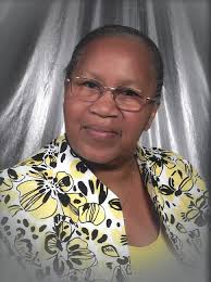 Yvonne Lowe Obituary