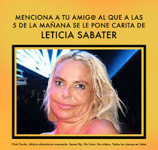 Si hay algo más maravilloso que poder mirar a la vez al DJ y al camarer@  que venga Bert Sampson y lo vea. Viva el bizqueo clubbero! 👁 Pilla lista  para este