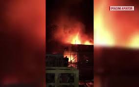 Posted by 8 minutes ago. Incendiu Urias La O FabricÄƒ Din Alba Iulia Explozie PuternicÄƒ Stirileprotv Ro