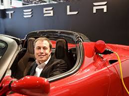 At the end of may tesla granted ceo elon musk stock options worth $1.8 billion today. Que Hacia Elon Musk Antes De Iniciar Tesla Motors