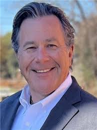 Kevin Dierkes's Instagram, Twitter & Facebook