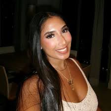 Eileen Chia (@hey.leen) • Instagram photos and videos