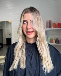 Windsor Fashions is now open at Capital City Mall! 🎉🛍️🎉 Love Windsor? 💜  They're still hiring part-time stylists! LEARN MORE: https://bit.ly/3ywatYn