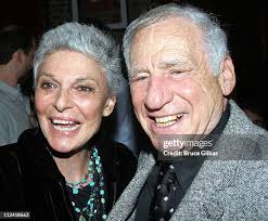 506 Welcome Mel Photos & High Res Pictures